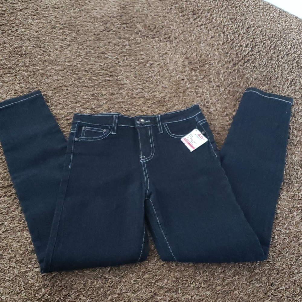 New skinny girls Jean's